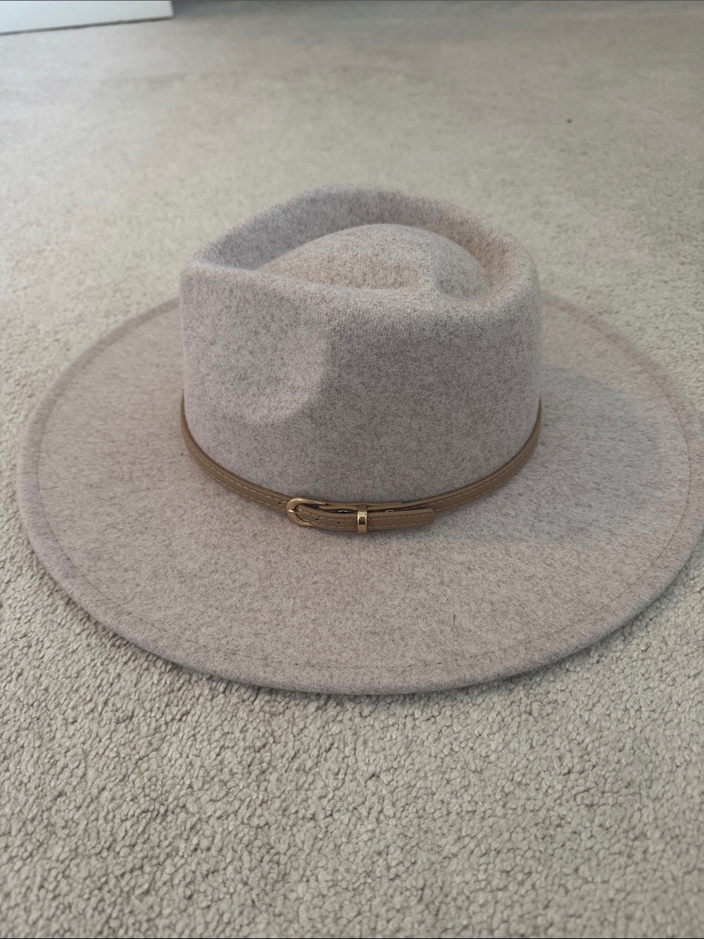 Felt hat